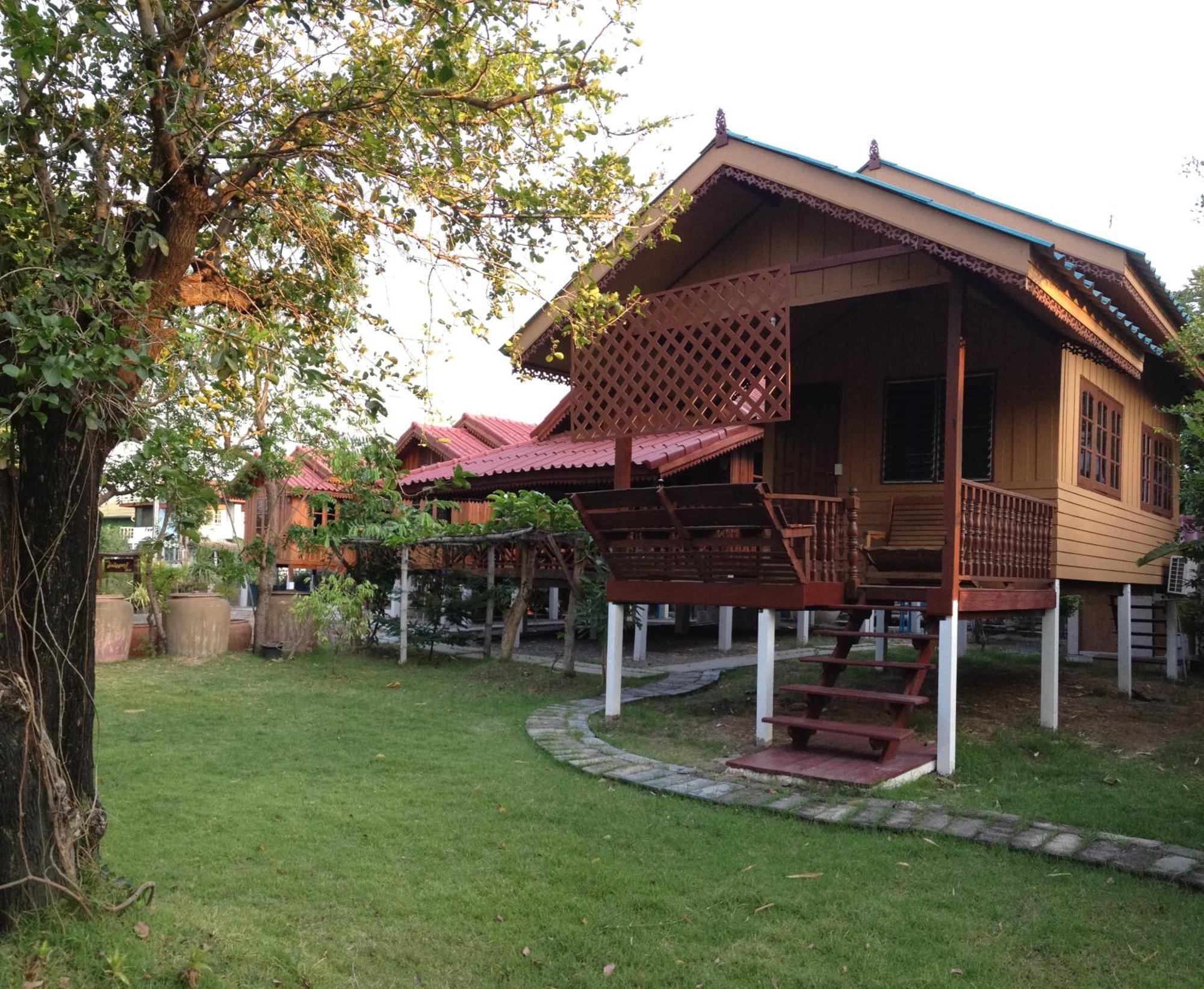 The Little Lopburi Village Lop Buri Exterior foto