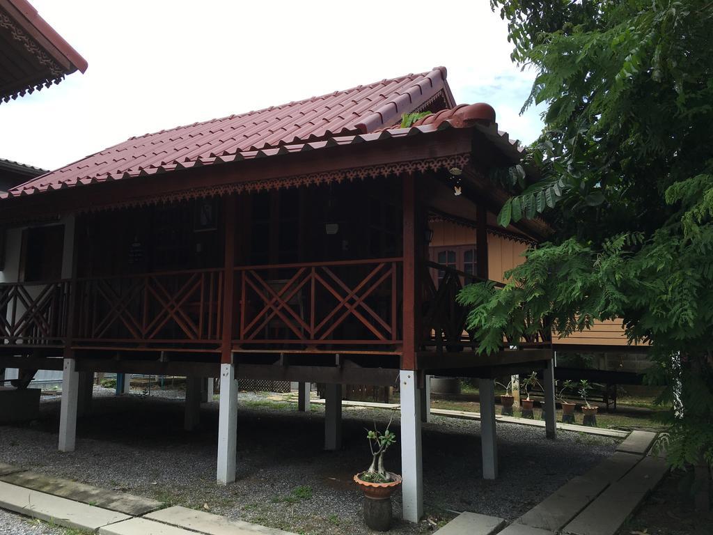 The Little Lopburi Village Lop Buri Exterior foto